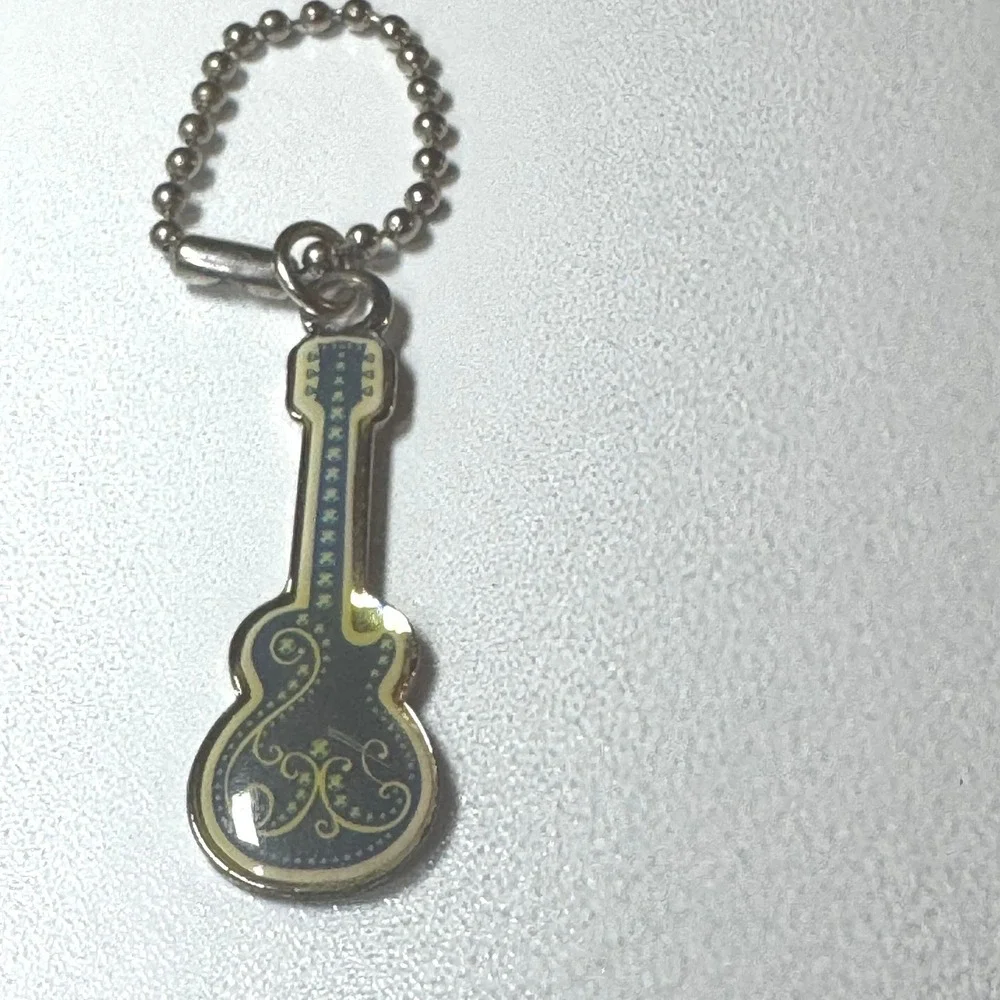 Hannah Montana Guitar Keychain Charm 2008 Disney Collectible Musical Instrument